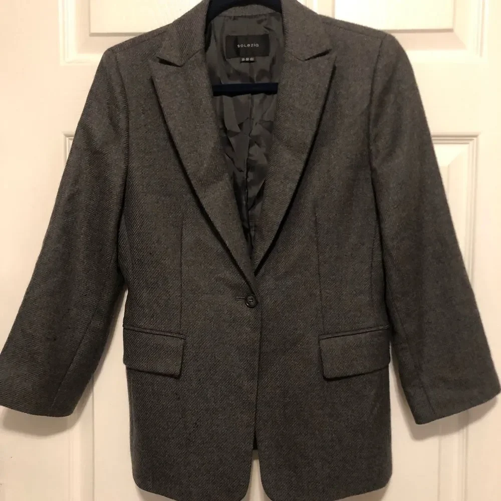 Solezia wool blazer-jacket. Size XS